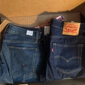 Hudson & Levi's Dark and Medium Blue Jeans Set